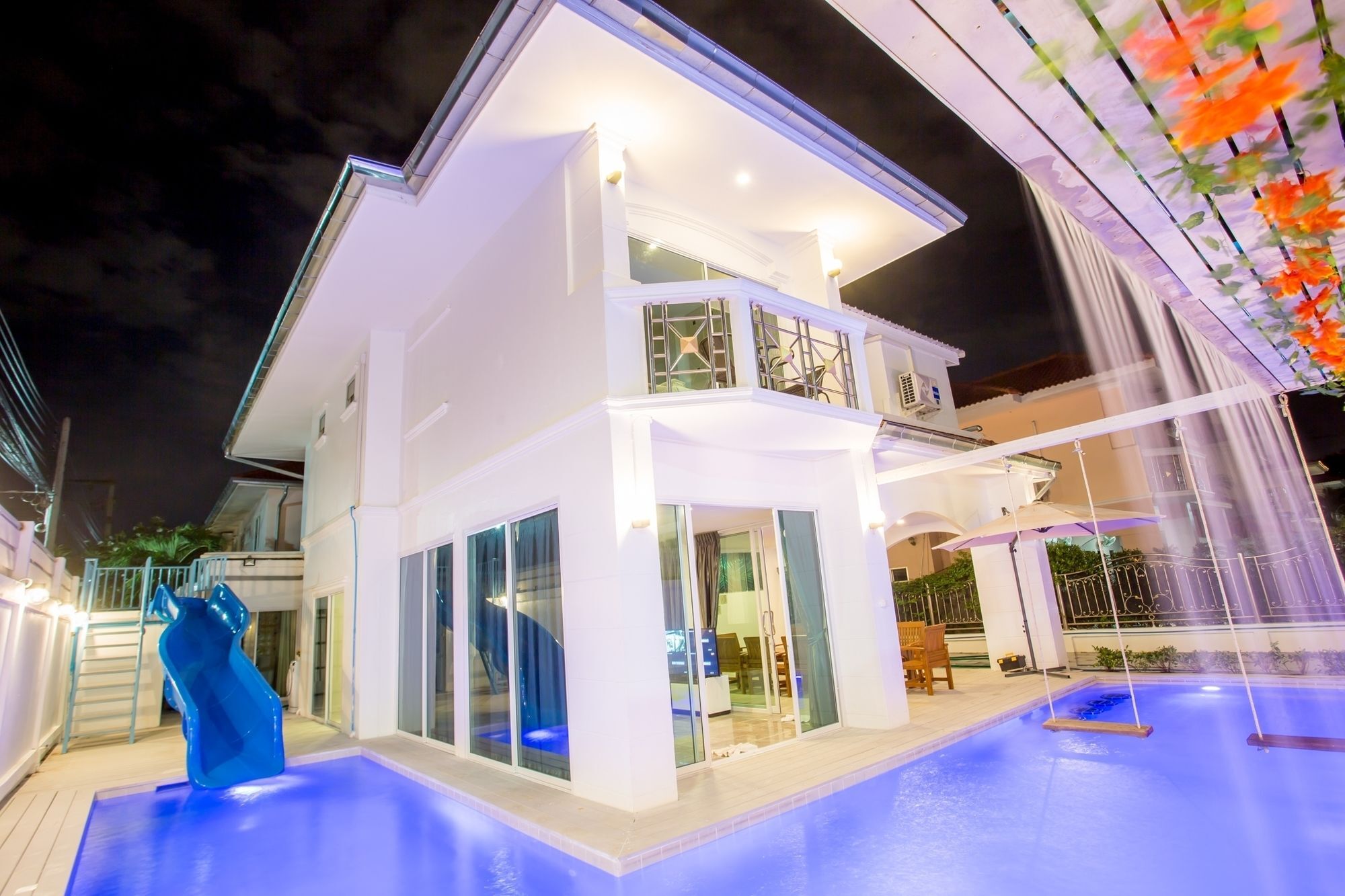 The Ville Modern Viewpoint Pool Villa 芭達亞 外观 照片